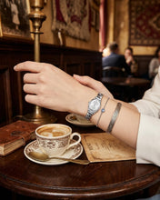 Charger l'image dans la galerie, Quartz Women Watch | Stainless Steel Band | 702