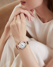 Laden Sie das Bild in den Galerie-Viewer, 2065C | Quartz Women Watch | Leather Band