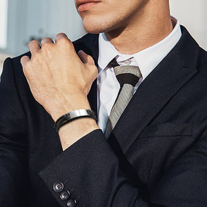 HPOLW Herren Armband,Leder geflochtene personalisierte Handgelenk Armband Geschenk für Männer (Freund Ehemann Vater | ID Identität),Anzug für Geburtstag,Hochzeit,Jubiläum,kann Gravur Armband