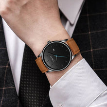 Laden Sie das Bild in den Galerie-Viewer, 8082C | Quarz-Herrenuhr | Lederarmband